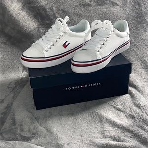 Tommy Hilfiger sneakers